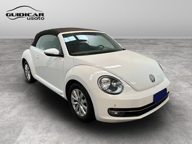 GuidiCar - VOLKSWAGEN Maggiolino 2014 Maggiolino Cabrio 1.2 tsi Design Usato