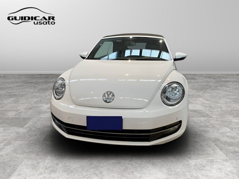 GuidiCar - VOLKSWAGEN Maggiolino 2014 Maggiolino Cabrio 1.2 tsi Design Usato