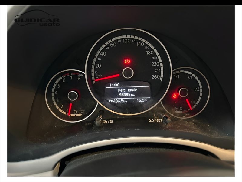GuidiCar - VOLKSWAGEN Maggiolino 2014 Maggiolino Cabrio 1.2 tsi Design Usato