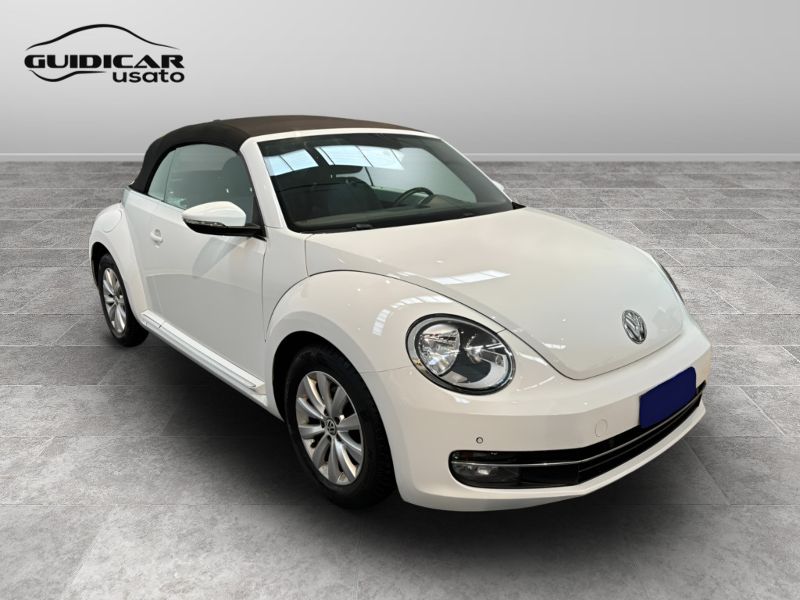 GuidiCar - VOLKSWAGEN Maggiolino 2014 Maggiolino Cabrio 1.2 tsi Design Usato