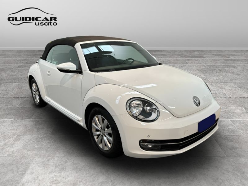 GuidiCar - VOLKSWAGEN Maggiolino 2014 Maggiolino Cabrio 1.2 tsi Design Usato