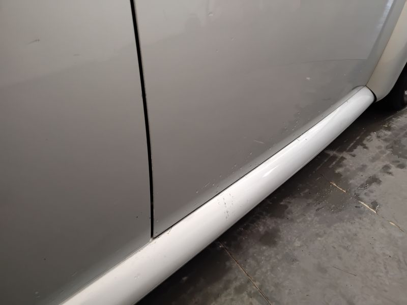 GuidiCar - VOLKSWAGEN Maggiolino 2004 New Beetle Cabrio 1.6 Usato