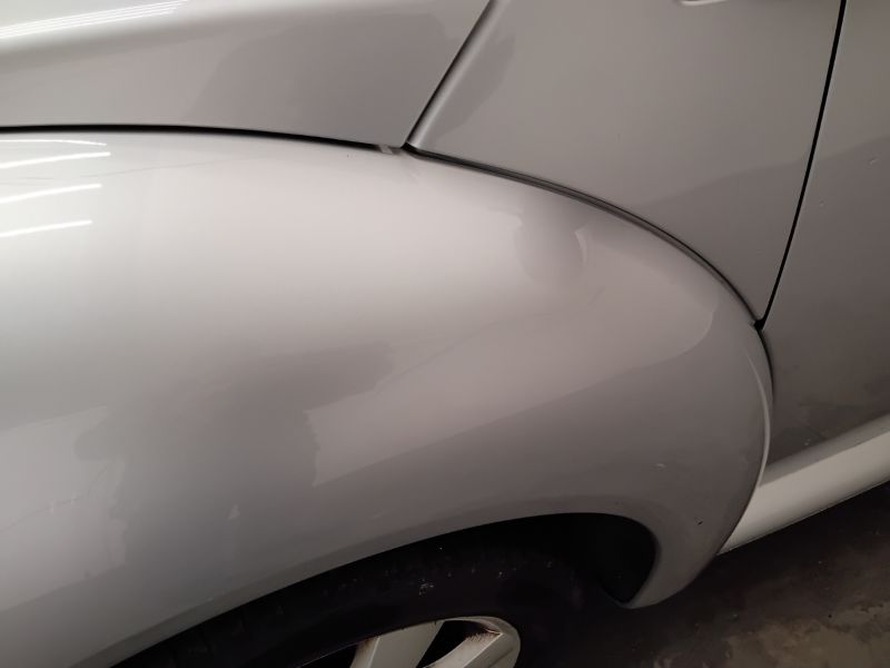 GuidiCar - VOLKSWAGEN Maggiolino 2004 New Beetle Cabrio 1.6 Usato
