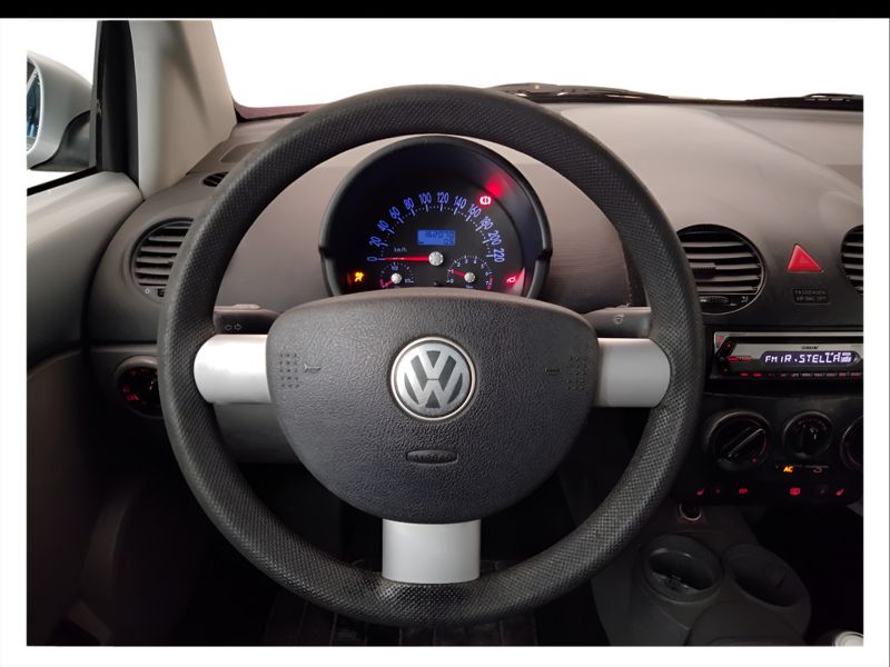 GuidiCar - VOLKSWAGEN Maggiolino 2004 New Beetle Cabrio 1.6 Usato