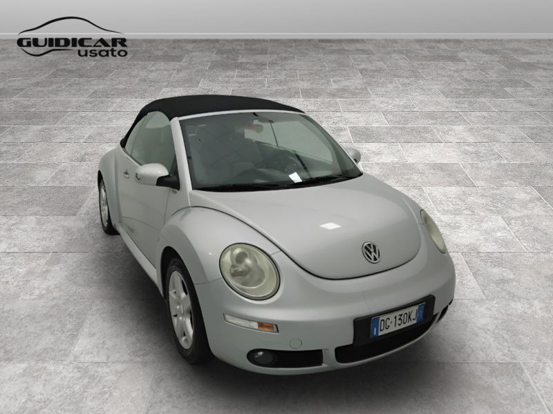 GuidiCar - VOLKSWAGEN Maggiolino 2006 New Beetle Cabrio 1.9 tdi 105cv Usato