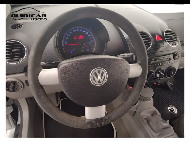 GuidiCar - VOLKSWAGEN Maggiolino 2006 New Beetle Cabrio 1.9 tdi 105cv Usato