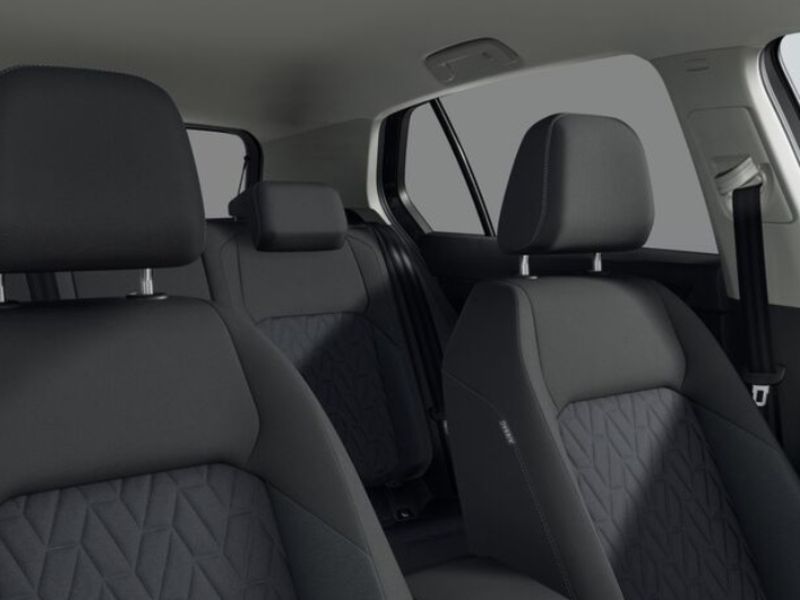GuidiCar - VOLKSWAGEN Nuova Golf Edition Plus 1 Nuova Golf Edition Plus 1.5 TSI eHybrid 150 kW (204 CV) DSG Nuovo
