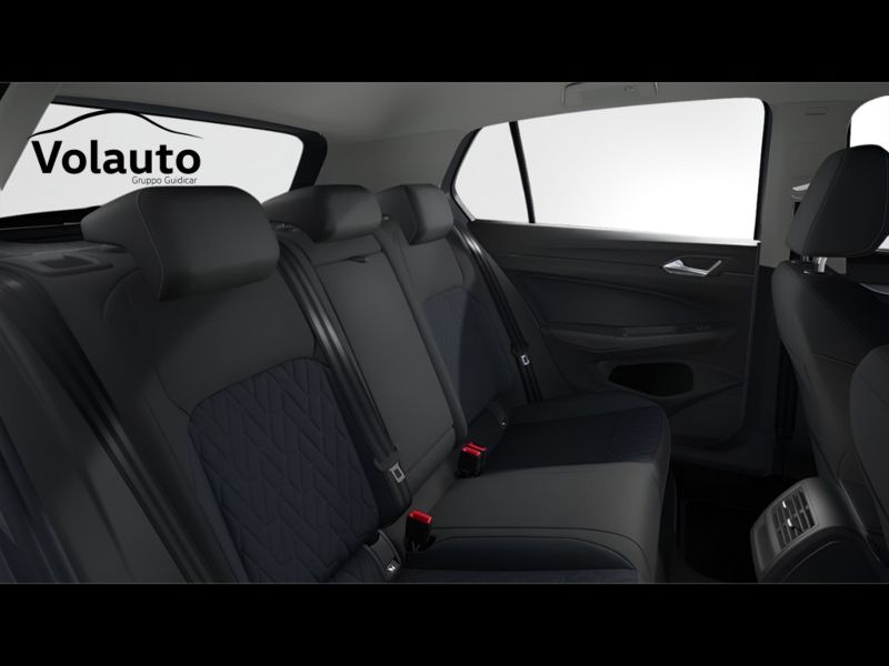 GuidiCar - VOLKSWAGEN Nuova Golf Edition Plus 1 Nuova Golf Edition Plus 1.5 TSI eHybrid 150 kW (204 CV) DSG Nuovo