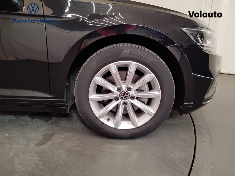 GuidiCar - VOLKSWAGEN Passat 8ª serie Passat Variant 2.0 TDI SCR 122 CV EVO DSG Business