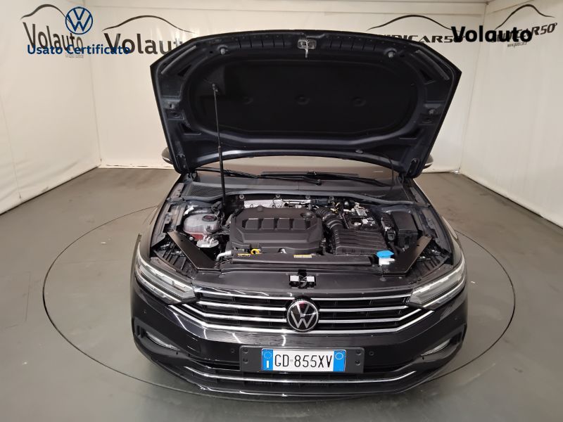GuidiCar - VOLKSWAGEN Passat 8ª serie Passat Variant 2.0 TDI SCR 122 CV EVO DSG Business