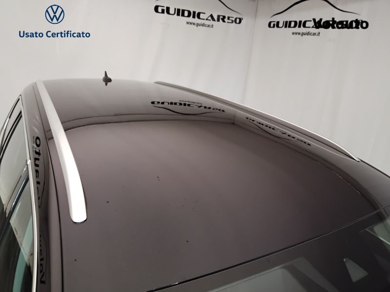 GuidiCar - VOLKSWAGEN Passat 8ª serie Passat Variant 2.0 TDI SCR 122 CV EVO DSG Business