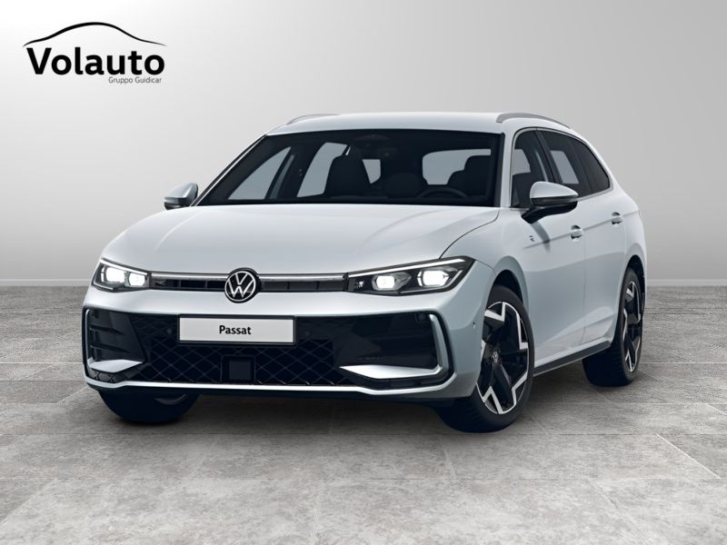 GuidiCar - VOLKSWAGEN Passat 1 Passat 1.5 etsi act R-Line 150cv dsg Nuovo