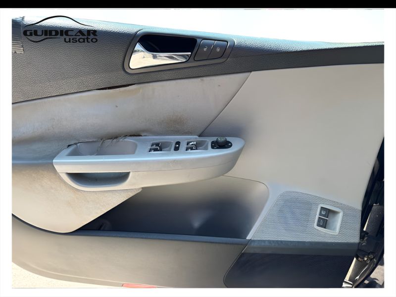 GuidiCar - VOLKSWAGEN Passat 2008 Passat Variant 2.0 tdi Comfortline Dpf Usato