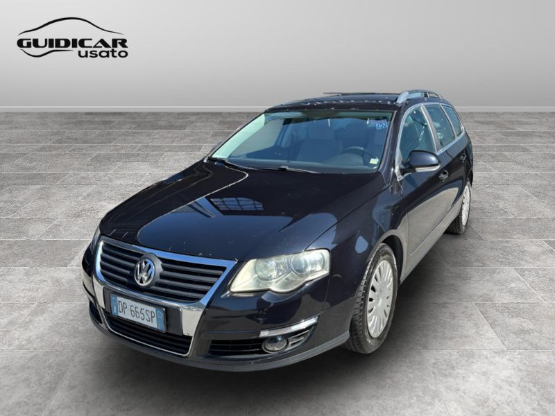 GuidiCar - VOLKSWAGEN Passat 2008 Passat Variant 2.0 tdi Comfortline Dpf Usato