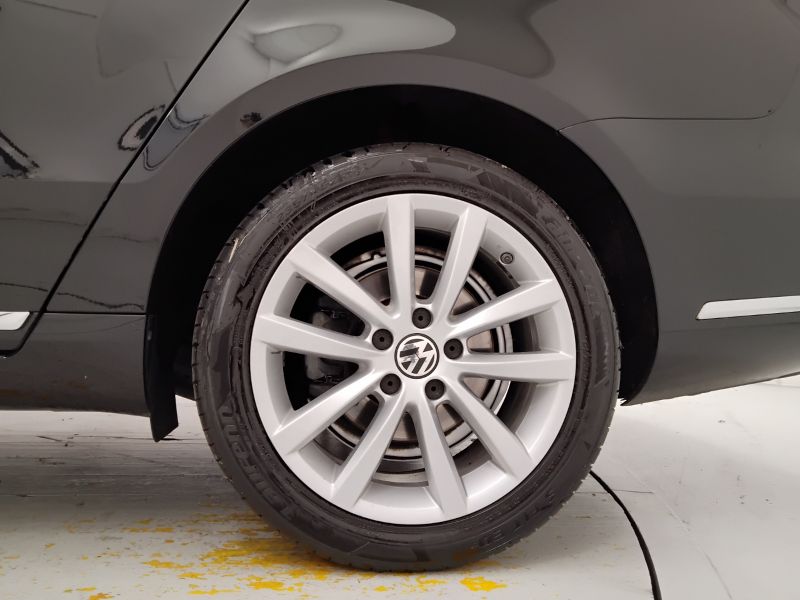 GuidiCar - VOLKSWAGEN Passat 2012 Passat Variant 2.0 tdi Highline 4motion Usato