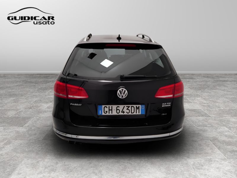 GuidiCar - VOLKSWAGEN Passat 2012 Passat Variant 2.0 tdi Highline 4motion Usato