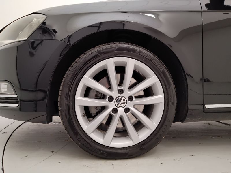 GuidiCar - VOLKSWAGEN Passat 2012 Passat Variant 2.0 tdi Highline 4motion Usato