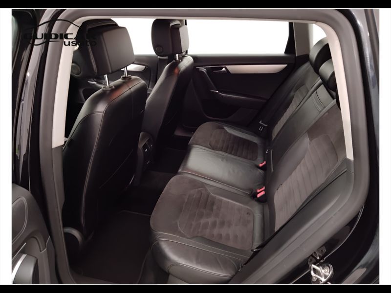 GuidiCar - VOLKSWAGEN Passat 2012 Passat Variant 2.0 tdi Highline 4motion Usato