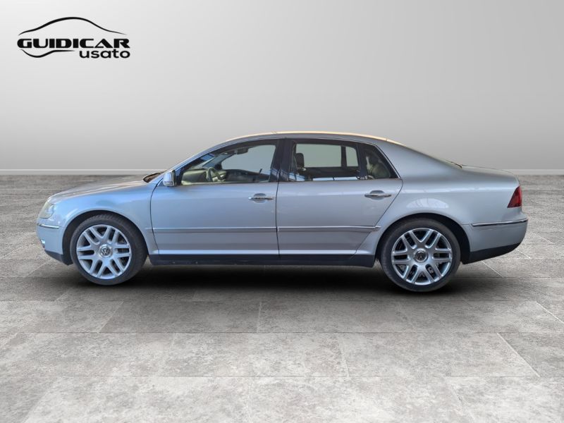 GuidiCar - VOLKSWAGEN Phaeton 2008 Phaeton 3.0 V6 tdi 4motion 233cv 4p.ti tiptronic dpf Usato