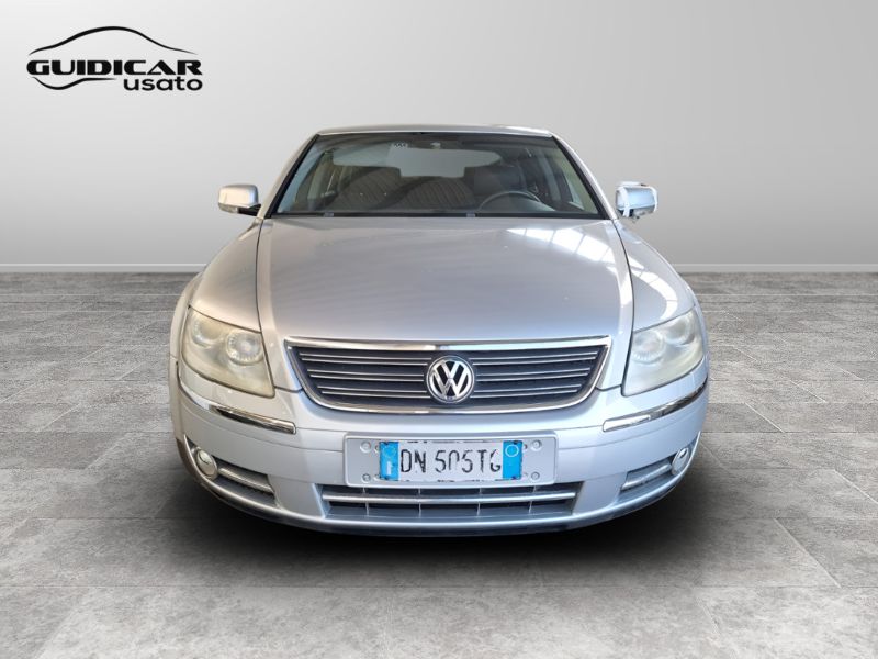 GuidiCar - VOLKSWAGEN Phaeton 2008 Phaeton 3.0 V6 tdi 4motion 233cv 4p.ti tiptronic dpf Usato