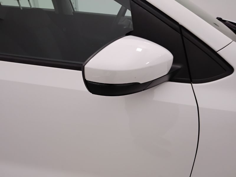 GuidiCar - VOLKSWAGEN Polo 5ª serie  Polo 1.2 TDI DPF 5p. Comfortline