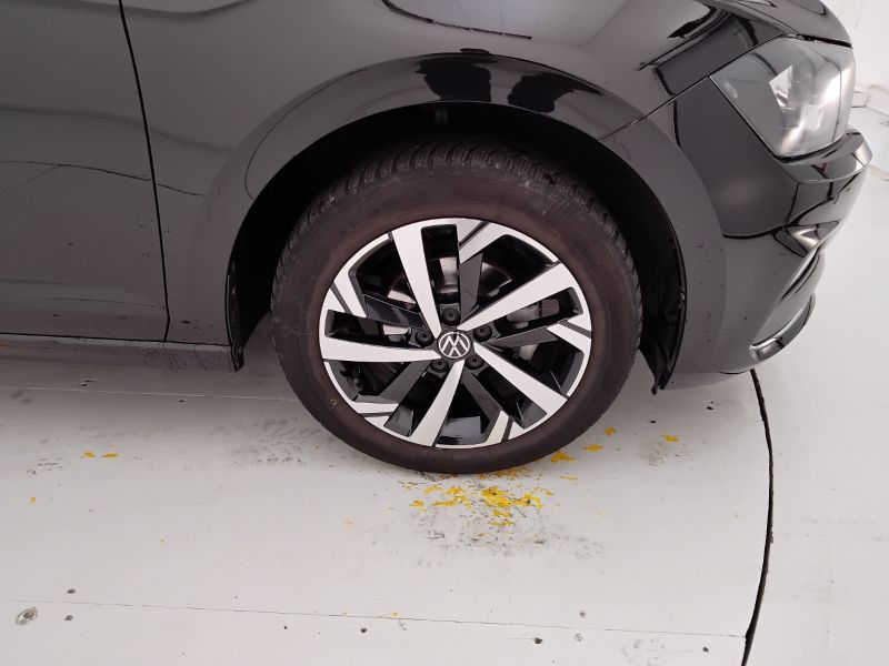 GuidiCar - VOLKSWAGEN Polo 2021 Polo 5p 1.0 tgi Highline 90cv my19 Usato