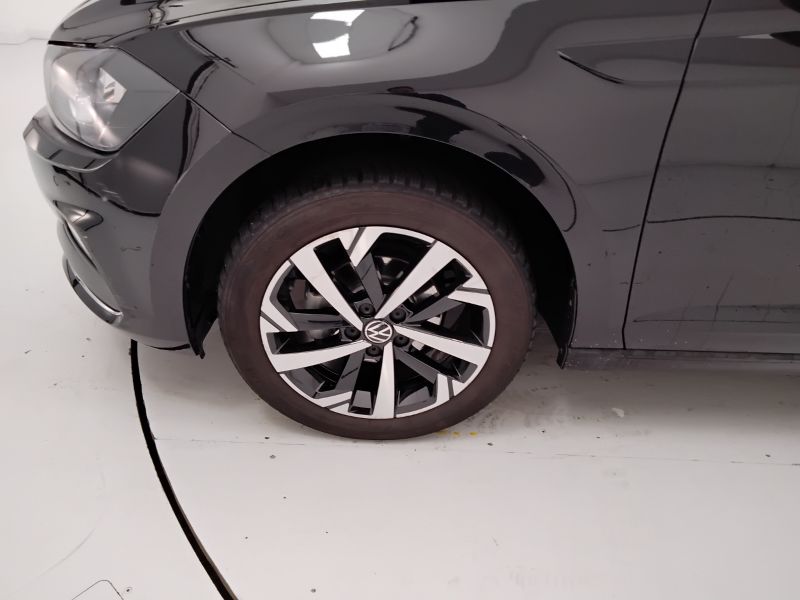 GuidiCar - VOLKSWAGEN Polo 2021 Polo 5p 1.0 tgi Highline 90cv my19 Usato
