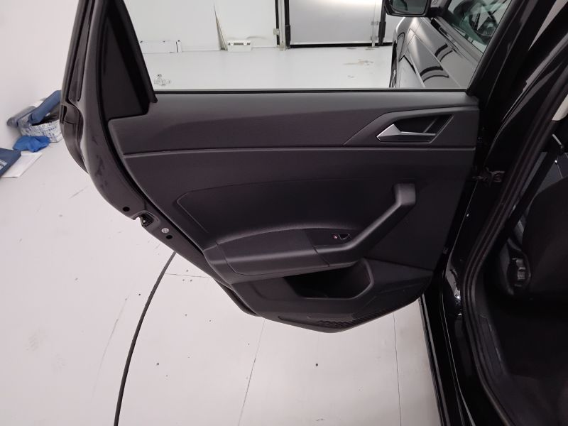 GuidiCar - VOLKSWAGEN Polo 2021 Polo 5p 1.0 tgi Highline 90cv my19 Usato