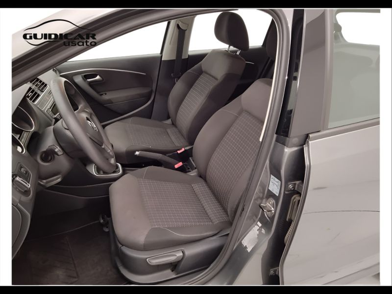 GuidiCar - VOLKSWAGEN Polo 2015 Polo 1.0 mpi Comfortline 75cv 5p Usato