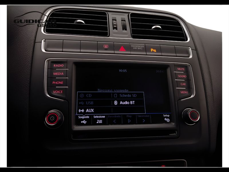 GuidiCar - VOLKSWAGEN Polo 2016 Polo 1.0 mpi Comfortline 75cv 5p Usato