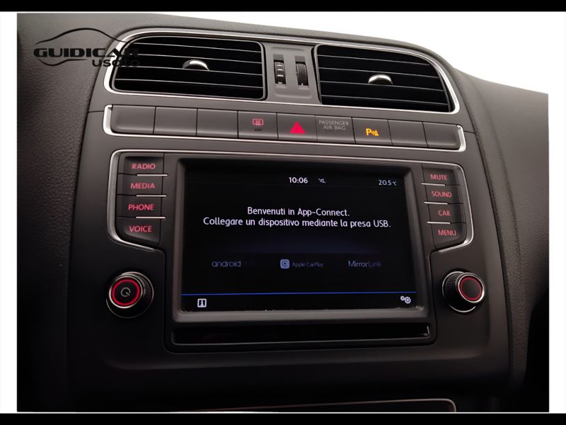 GuidiCar - VOLKSWAGEN Polo 2016 Polo 1.0 mpi Comfortline 75cv 5p Usato