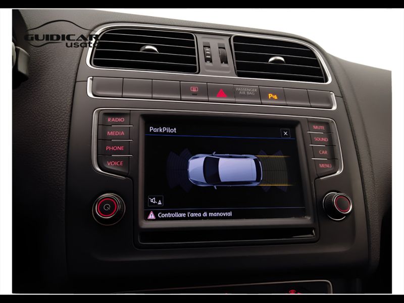 GuidiCar - VOLKSWAGEN Polo 2016 Polo 1.0 mpi Comfortline 75cv 5p Usato