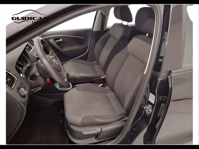 GuidiCar - VOLKSWAGEN Polo 2017 Polo 5p 1.0 mpi Comfortline 60cv Usato