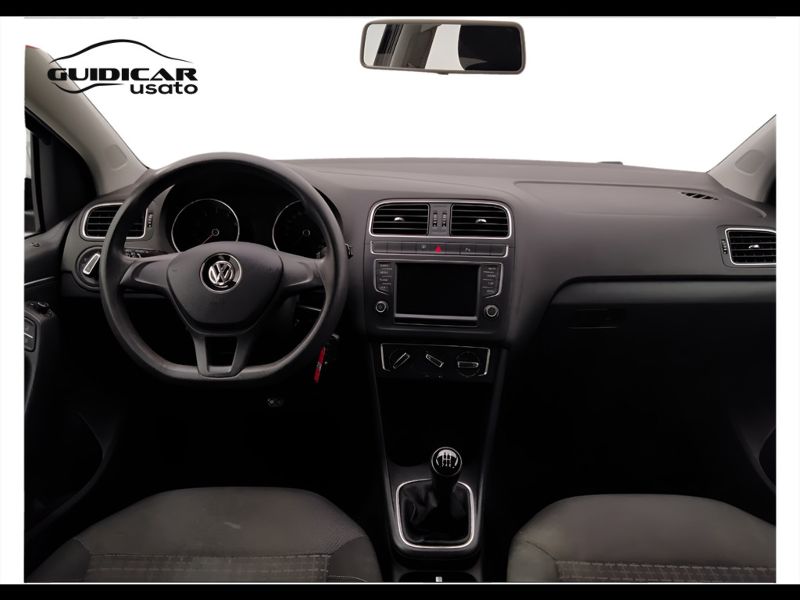 GuidiCar - VOLKSWAGEN Polo 2017 Polo 5p 1.0 mpi Comfortline 60cv Usato