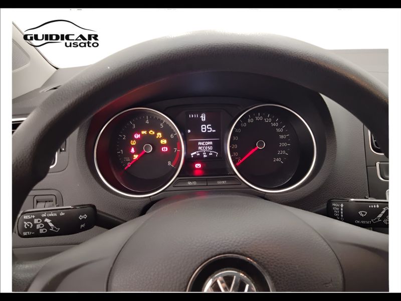 GuidiCar - VOLKSWAGEN Polo 2017 Polo 5p 1.0 mpi Comfortline 60cv Usato