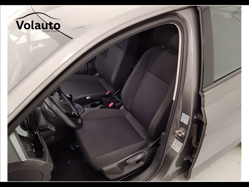 GuidiCar - VOLKSWAGEN Polo 2019 Polo 5p 1.0 evo Comfortline 80cv Usato