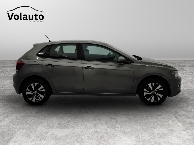 GuidiCar - VOLKSWAGEN Polo 2019 Polo 5p 1.0 evo Comfortline 80cv Usato