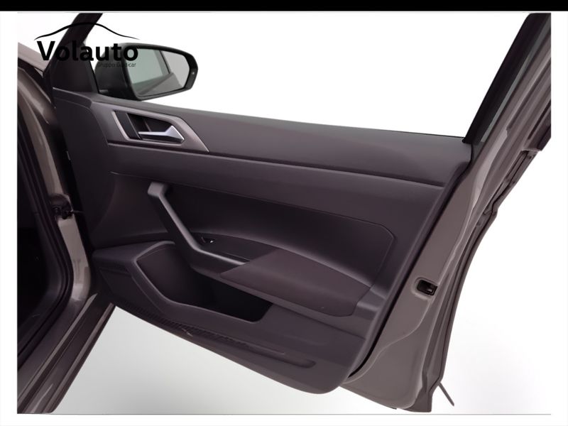 GuidiCar - VOLKSWAGEN Polo 2019 Polo 5p 1.0 evo Comfortline 80cv Usato
