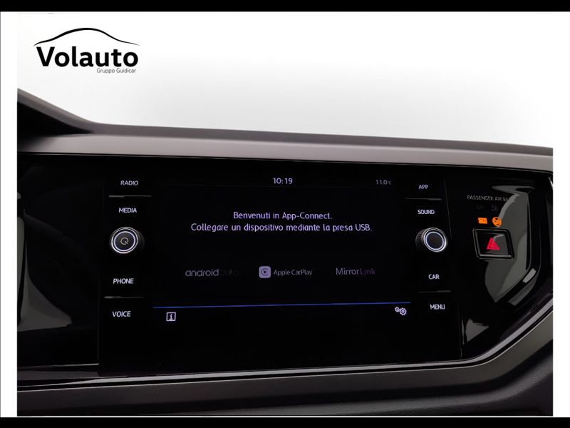 GuidiCar - VOLKSWAGEN Polo 2019 Polo 5p 1.0 evo Comfortline 80cv Usato