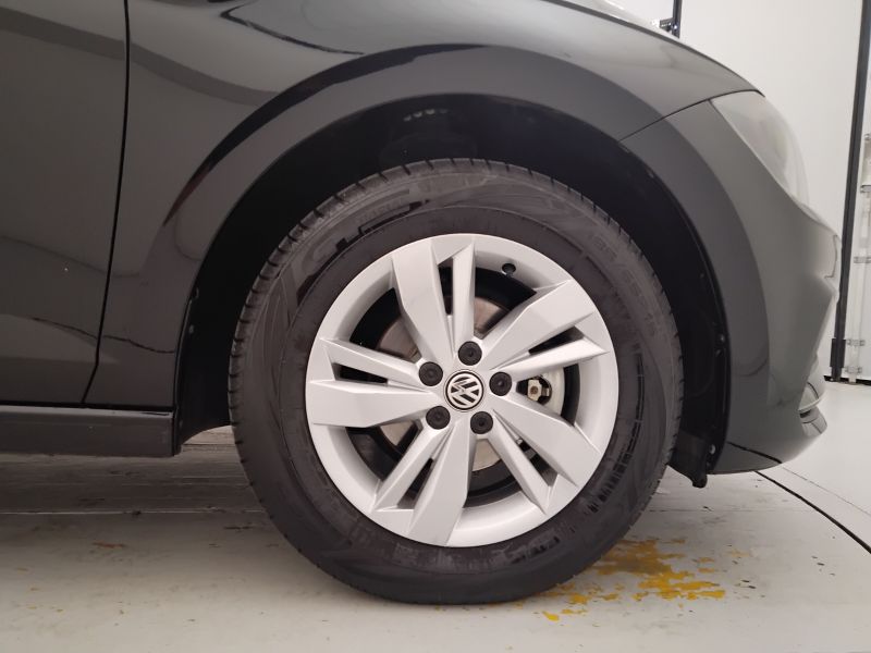 GuidiCar - VOLKSWAGEN Polo 2019 Polo 5p 1.0 evo Comfortline 80cv Usato