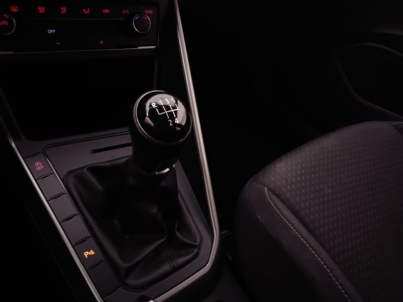 GuidiCar - VOLKSWAGEN Polo 2019 Polo 5p 1.0 evo Comfortline 80cv Usato