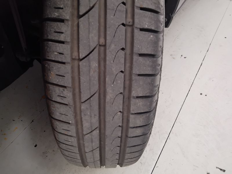 GuidiCar - VOLKSWAGEN Polo 2019 Polo 5p 1.0 evo Comfortline 80cv Usato