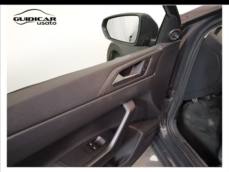 GuidiCar - VOLKSWAGEN Polo 2018 Polo 5p 1.0 evo Trendline 65cv Usato