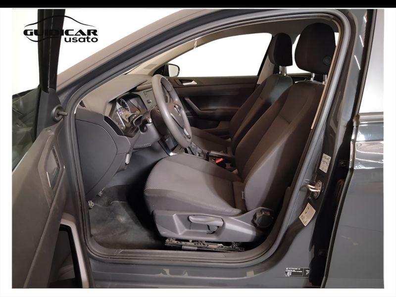 GuidiCar - VOLKSWAGEN Polo 2018 Polo 5p 1.0 evo Trendline 65cv Usato