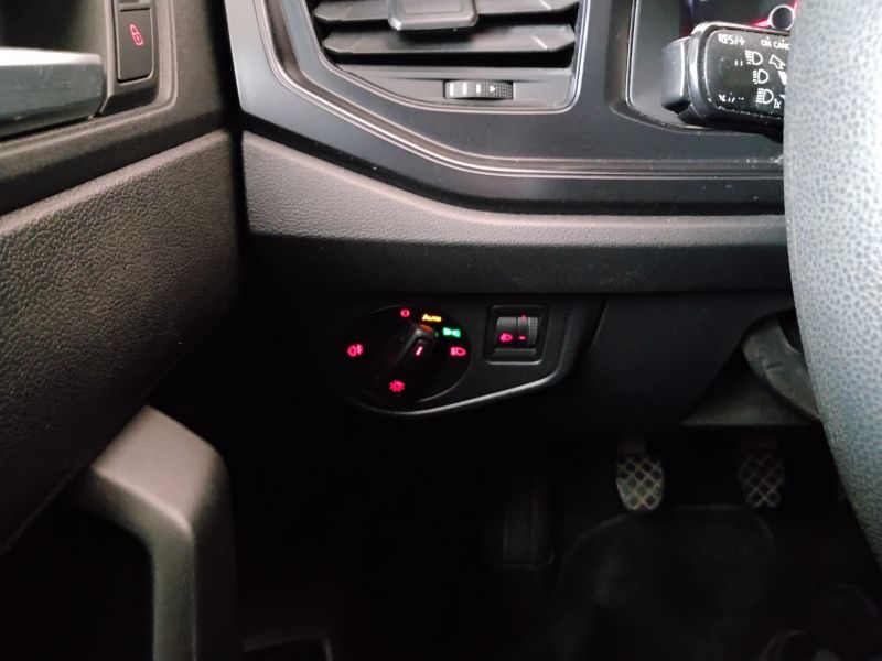 GuidiCar - VOLKSWAGEN Polo 2018 Polo 5p 1.0 evo Trendline 65cv Usato