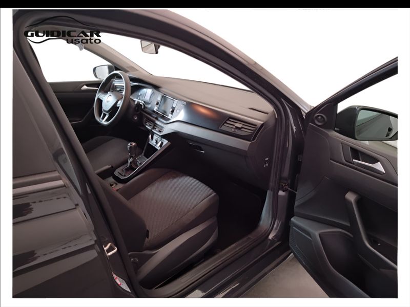 GuidiCar - VOLKSWAGEN Polo 2018 Polo 5p 1.0 evo Trendline 65cv Usato
