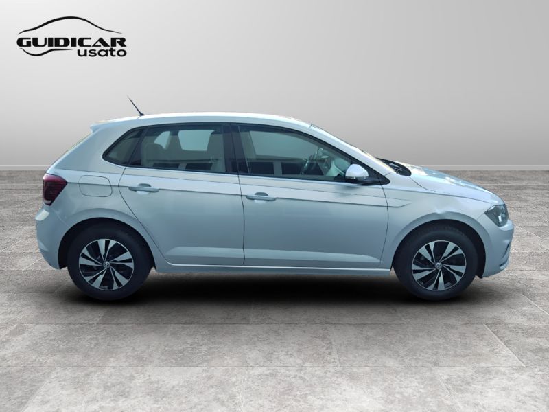 GuidiCar - VOLKSWAGEN Polo 2017 Polo 5p 1.0 mpi Comfortline 75cv Usato