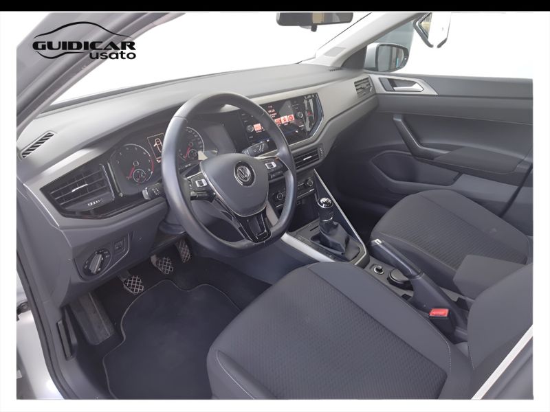 GuidiCar - VOLKSWAGEN Polo 2017 Polo 5p 1.0 mpi Comfortline 75cv Usato