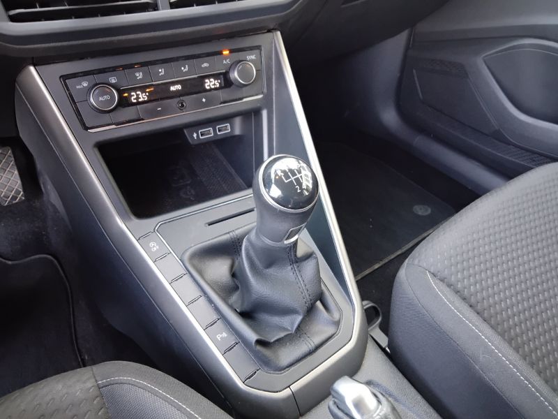 GuidiCar - VOLKSWAGEN Polo 2017 Polo 5p 1.0 mpi Comfortline 75cv Usato