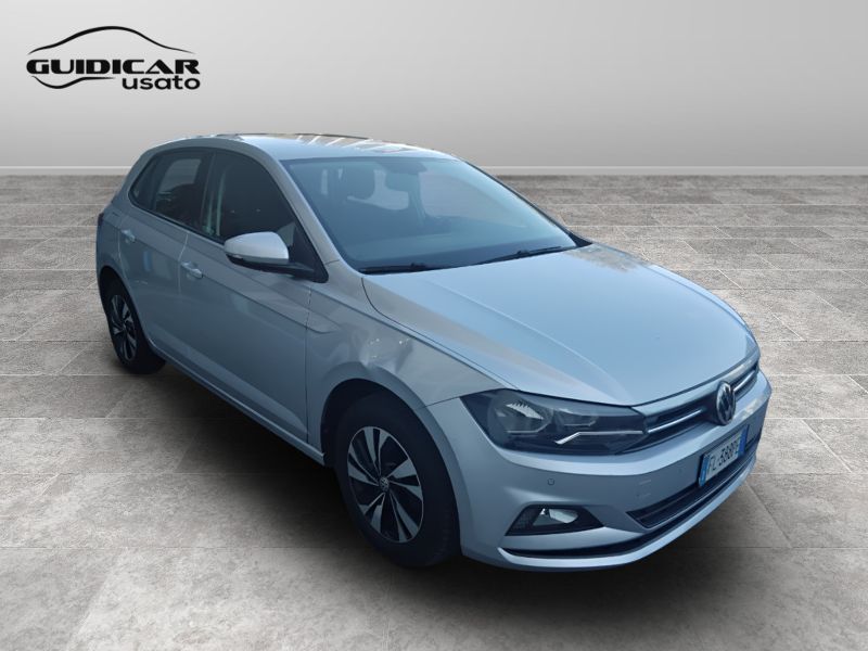 GuidiCar - VOLKSWAGEN Polo 2017 Polo 5p 1.0 mpi Comfortline 75cv Usato